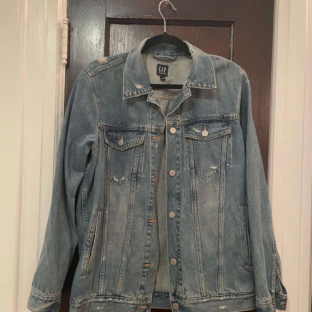 Oversized jean jacket